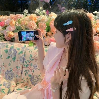 蝙蝠侠与哈莉·奎恩